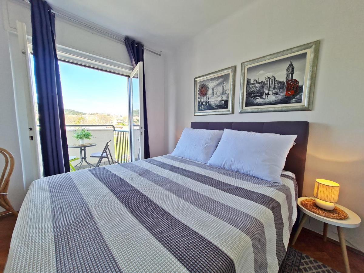 City Star Apartment Split Buitenkant foto
